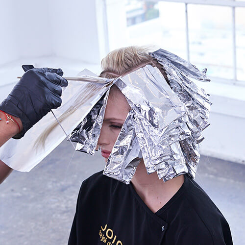 Platinum Pearl hair color technique Step 8