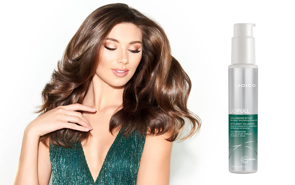 JoiFull-Volumizing-Styler-model JoiFull Volumizing Styler and model