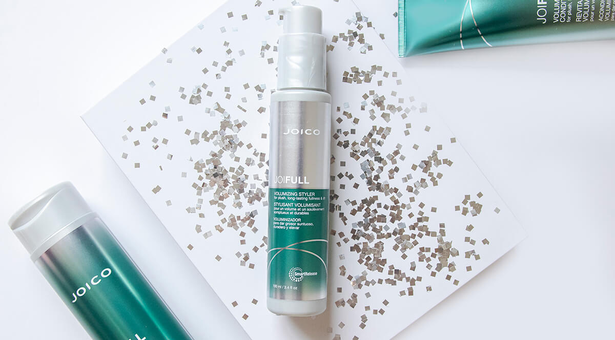 joifull-volumizing-styler-styled1 Joifull Volumizing Styler bottle