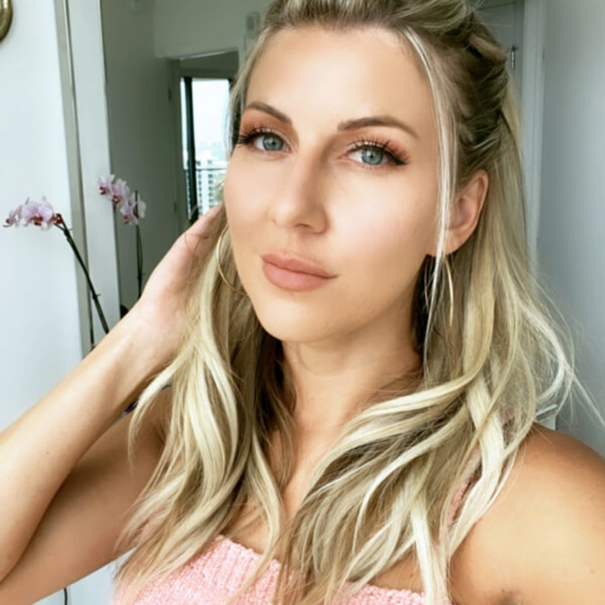 Hairstylist Olivia Smalley smiling