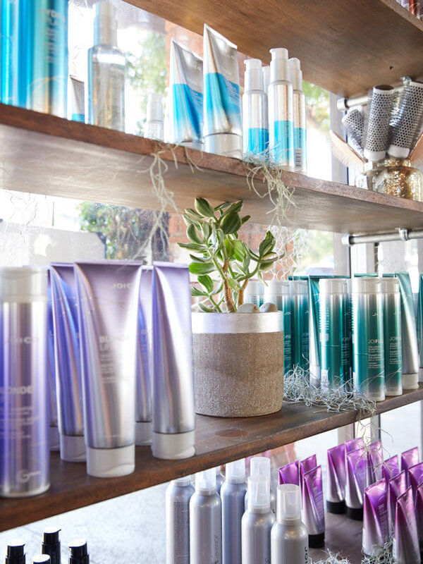 larisa-love-salon4 Hair salon shelves with product
