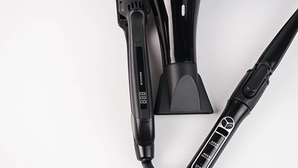 shari-sirotnak-p7g3NdbeDBM-unsplash Hair dryer and hair wand