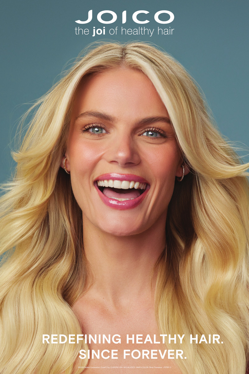 blonde model for blonde life gold toners