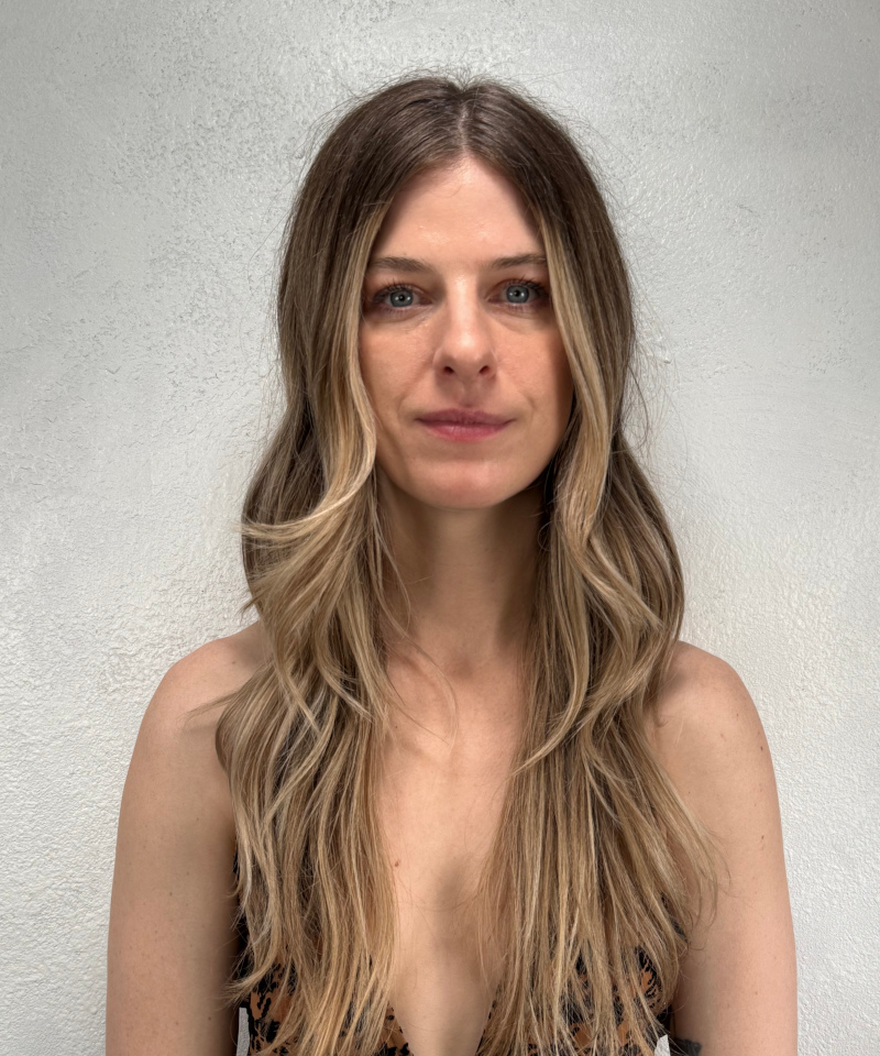 TOTAL BLONDE TRANSFORMATION model before treatment